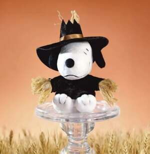 Peanuts Snoopy Trick Party Halloween Plush Pendant, Rice Paddy Prank, New